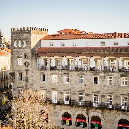 Hotel Compostela 4*
