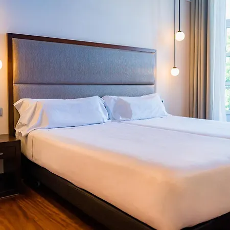 Compostela Hotel 4*